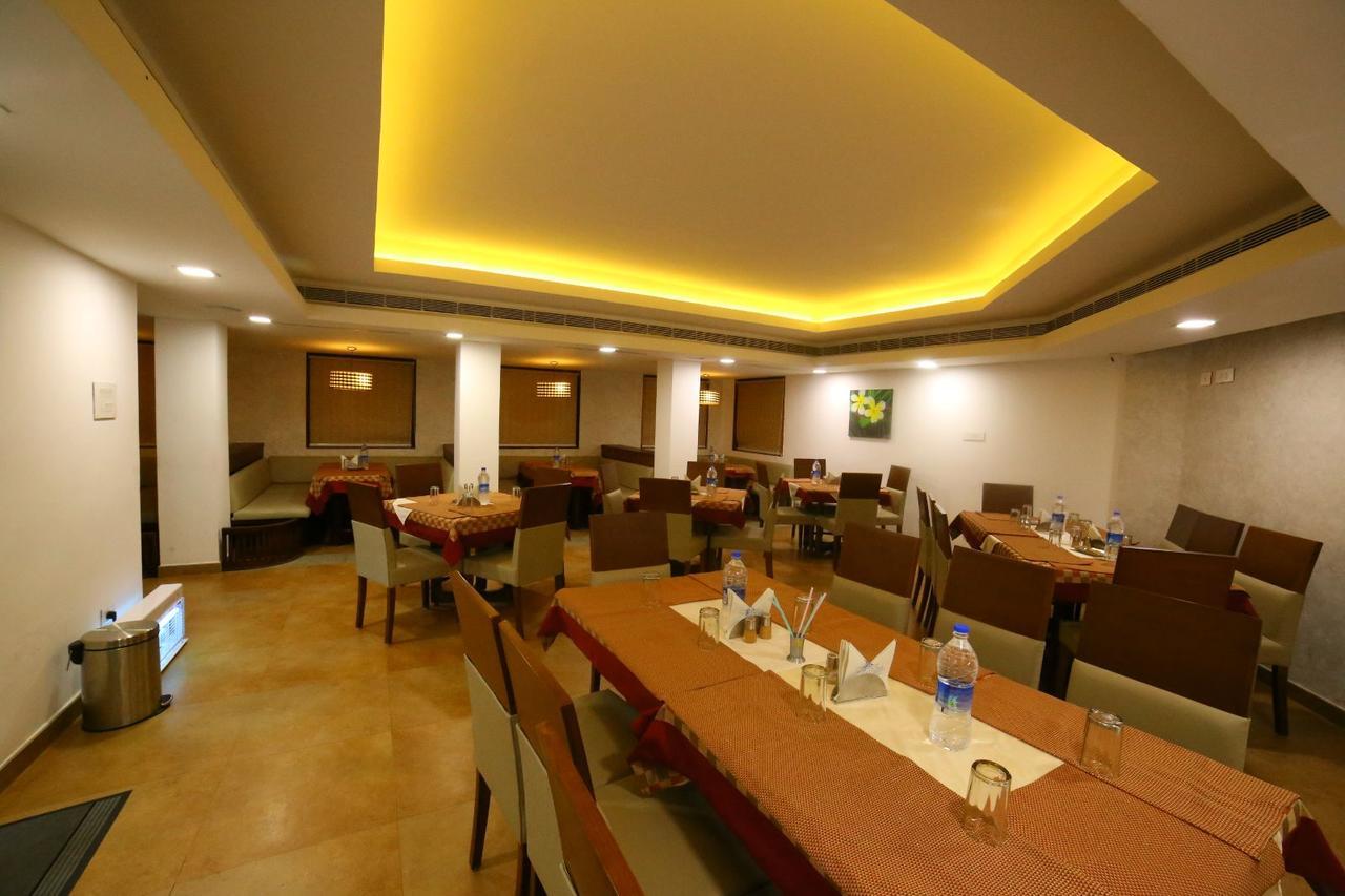 Hotel Captain Fisher Kochi Bagian luar foto